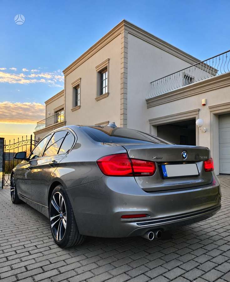 BMW 328, 2.0 l., Седан