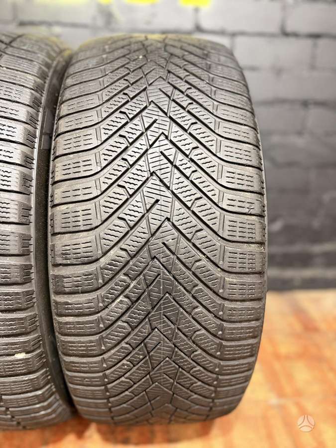 Pirelli Scorpion Winter 2, winter 275/40 R22