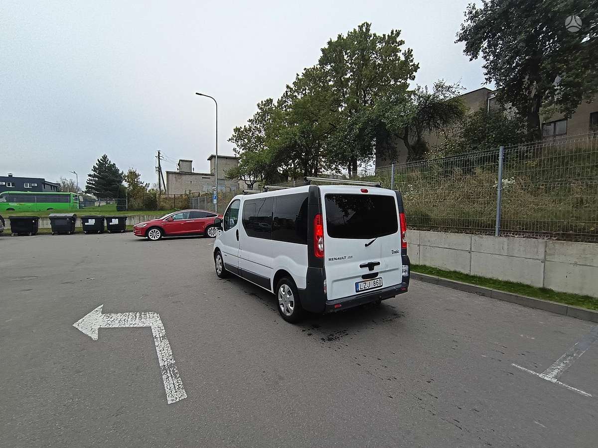 Renault Trafic, 2.0 l., mpv / minivan