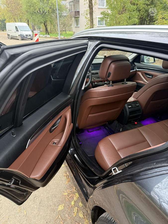 BMW 520, 2.0 l., Универсал
