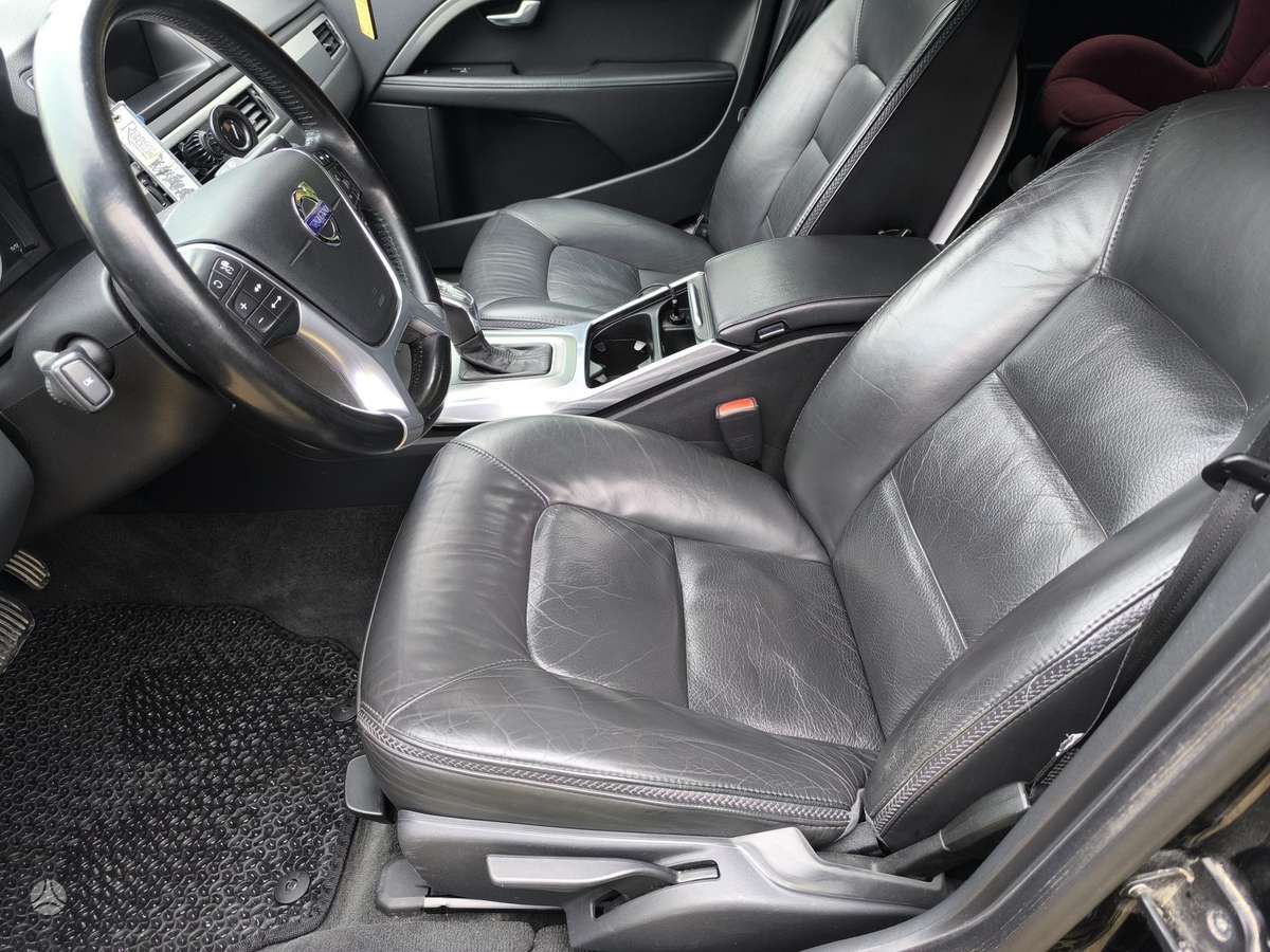 Volvo XC70, 2.4 l., Универсал