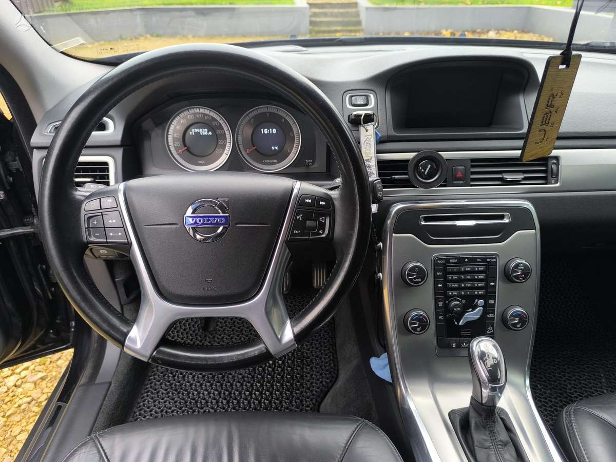 Volvo XC70, 2.4 l., Универсал