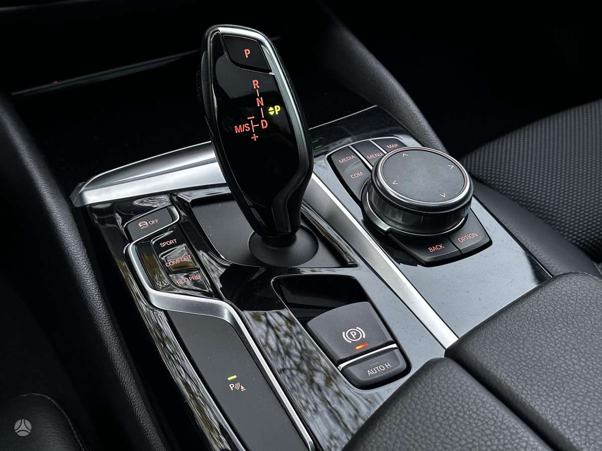 BMW 520, 2.0 l., universalas