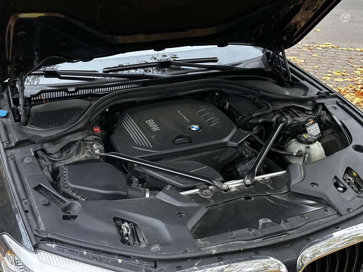 BMW 520, 2.0 l., universalas