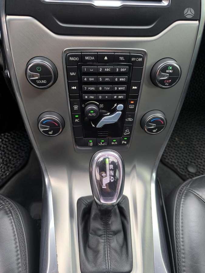 Volvo XC70, 2.4 l., Универсал