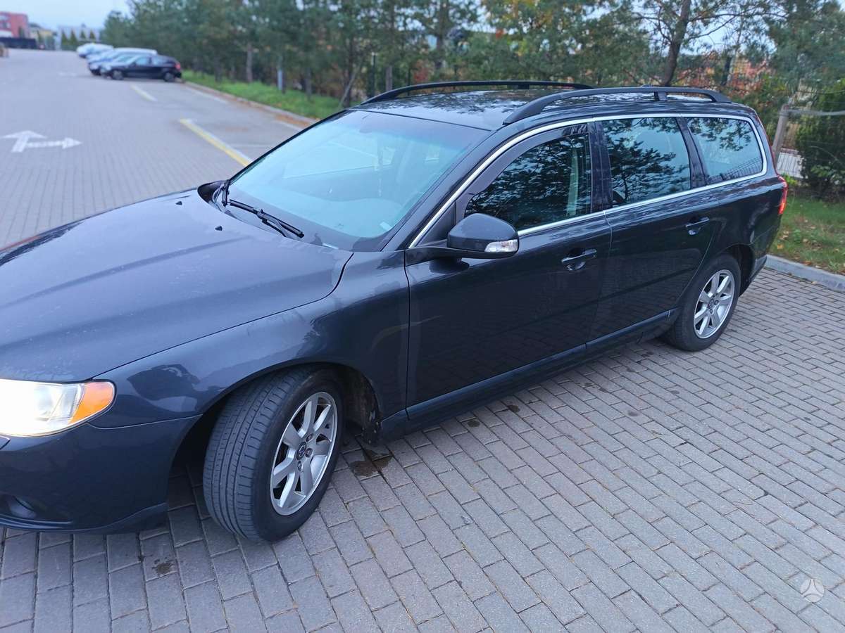 Volvo V70, 2.0 l., Универсал