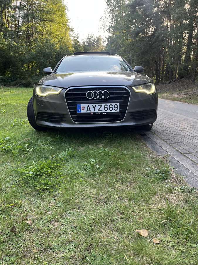 Audi A6, 2.0 l., universalas