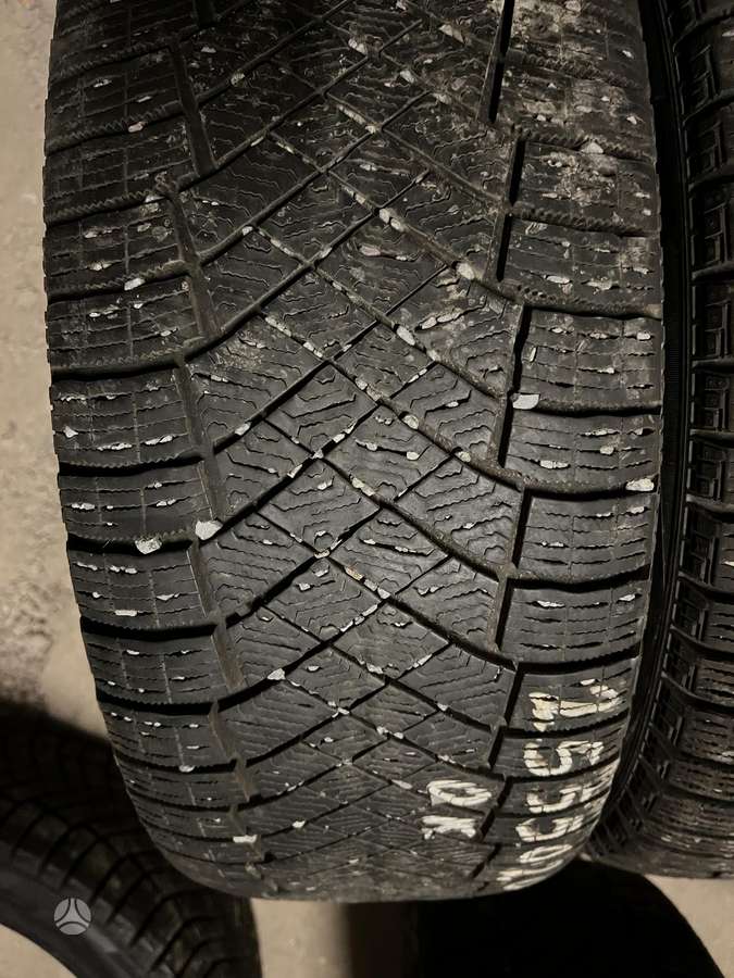 Pirelli, зимние 255/55 R20