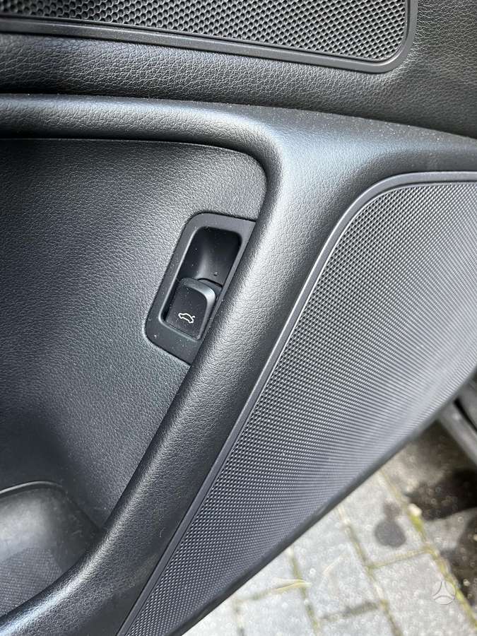 Audi A6, 2.0 l., universalas