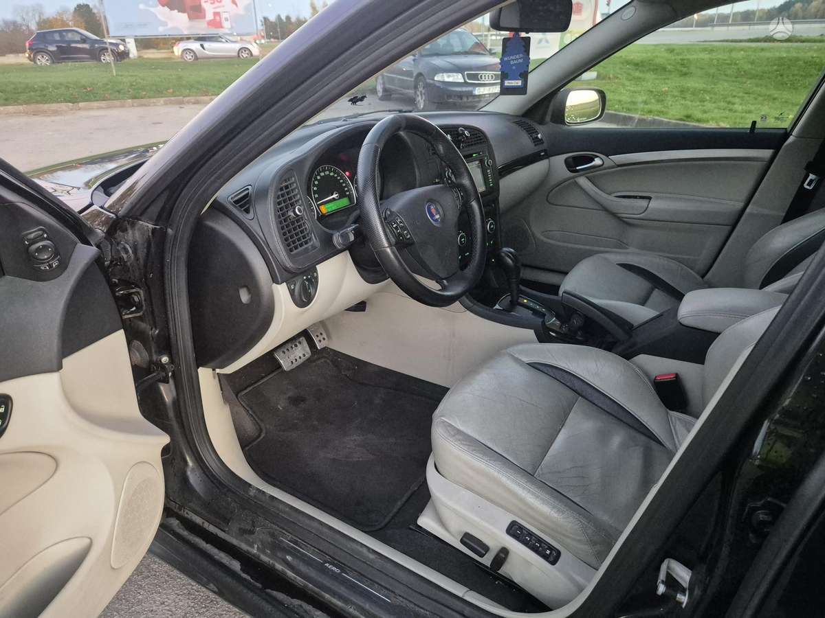 Saab 9-3, 2.8 l., Седан