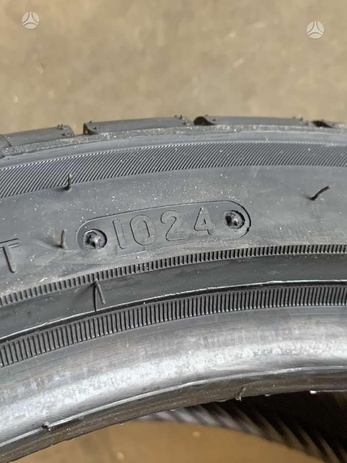 Triangle TH202, vasarinės 255/35 R19