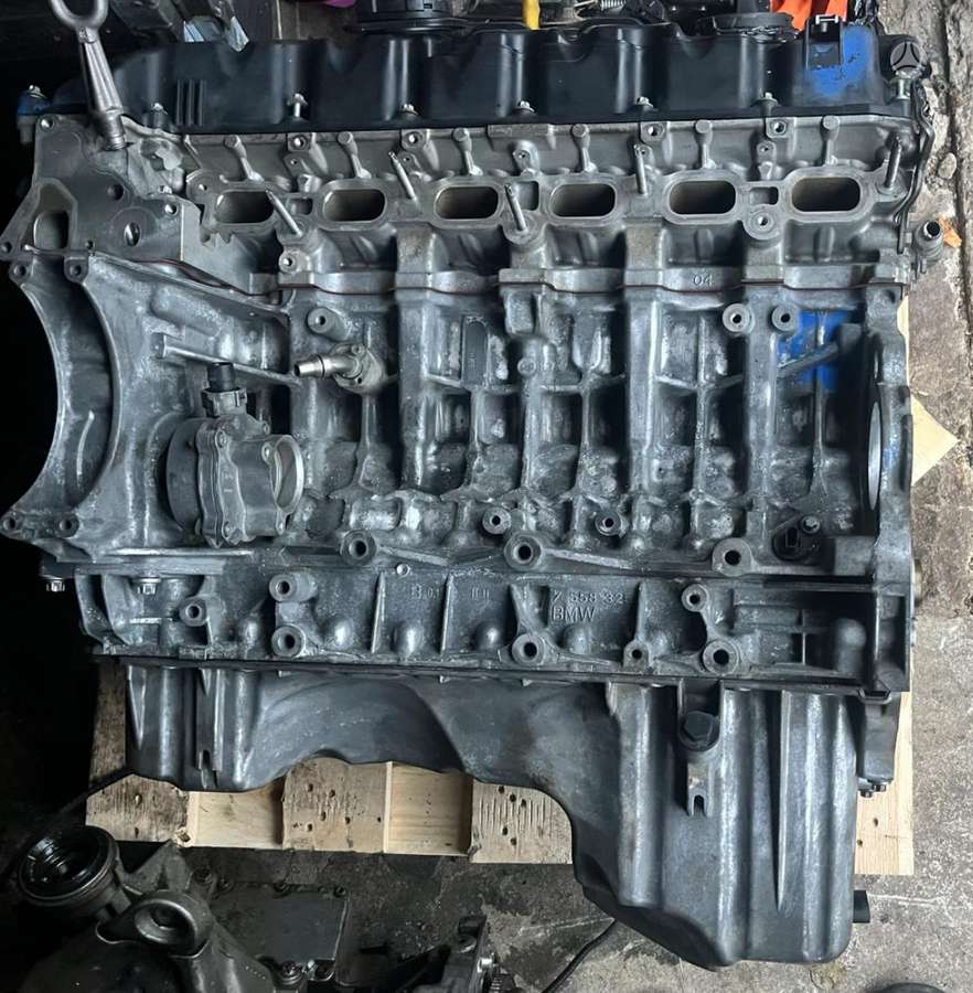 BMW 530, N53B30A, variklis