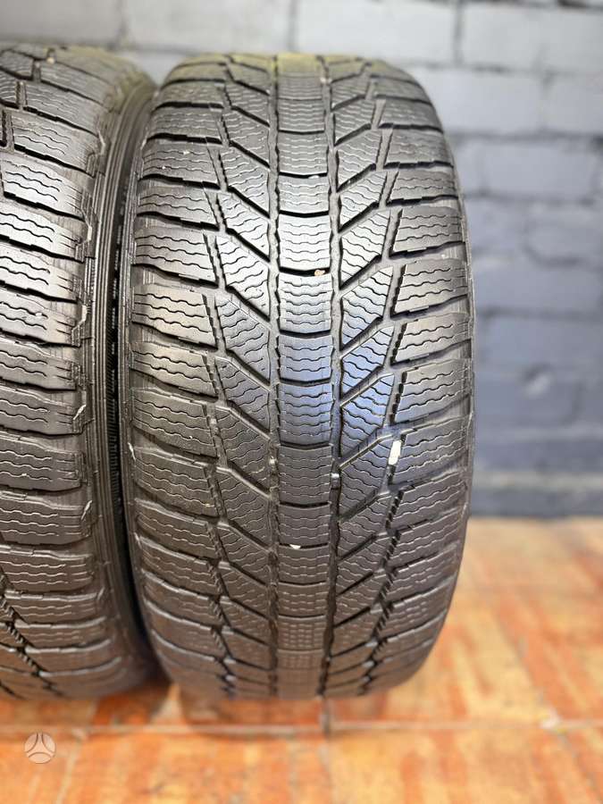 General Snow Grabber  Plus, winter 235/55 R17