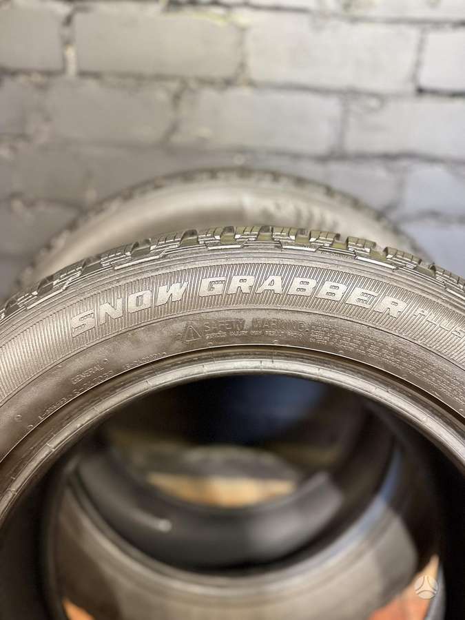 General Snow Grabber  Plus, winter 235/55 R17