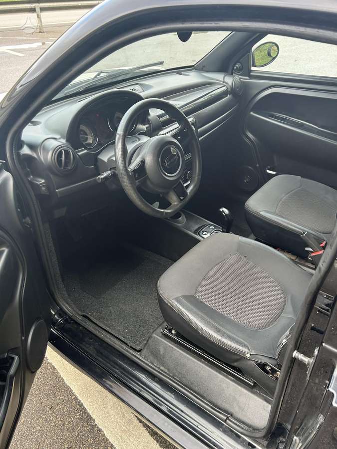 Microcar DUE, Купе (coupe)