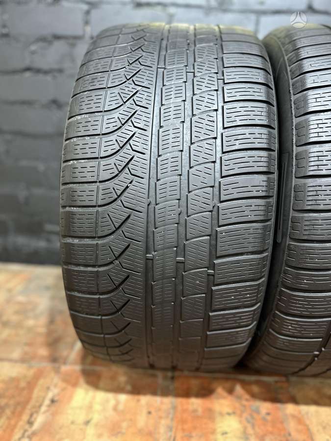 Pirelli P Zero Winter, зимние 285/40 R20