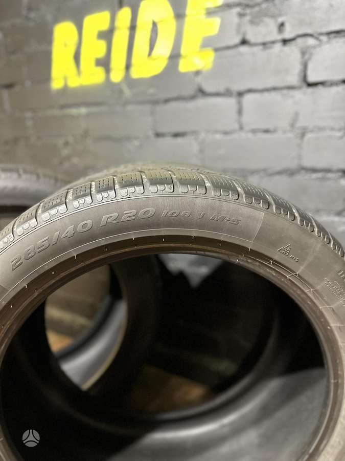 Pirelli P Zero Winter, зимние 285/40 R20