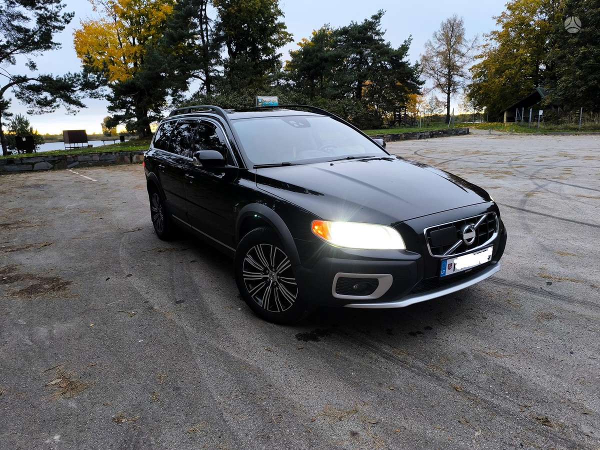 Volvo XC70, 2.4 l., Универсал