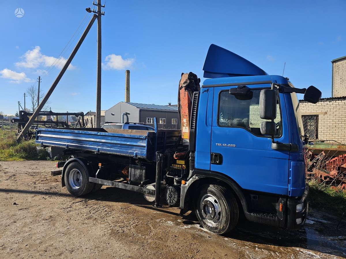 MAN TGL 12.220, dumpers with crane