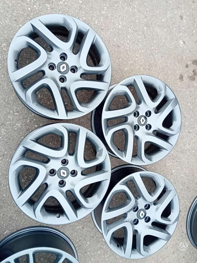 Renault, light alloy, R17