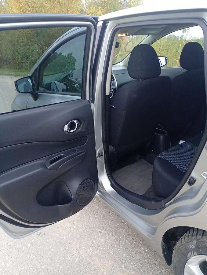Nissan Note, 1.2 l., Хэтчбек