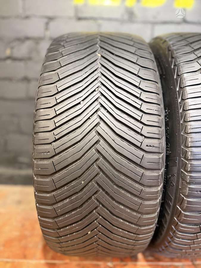 Michelin Cross Climate 2 SUV, всесезонные 255/40 R20