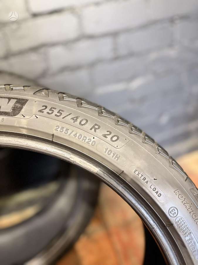 Michelin Cross Climate 2 SUV, всесезонные 255/40 R20