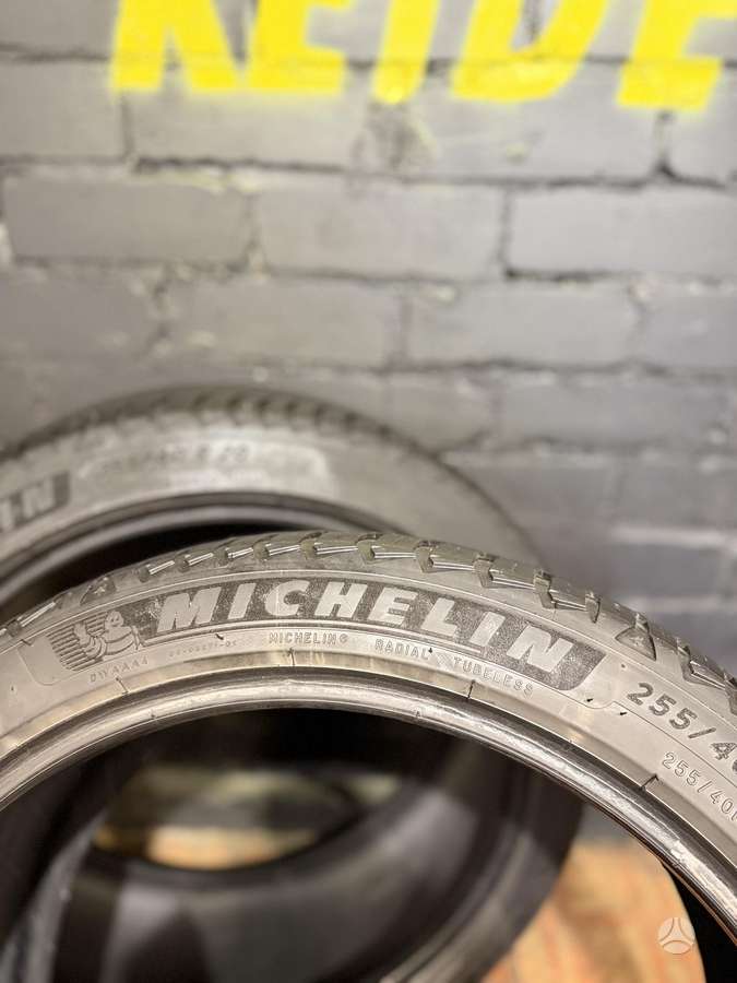 Michelin Cross Climate 2 SUV, всесезонные 255/40 R20