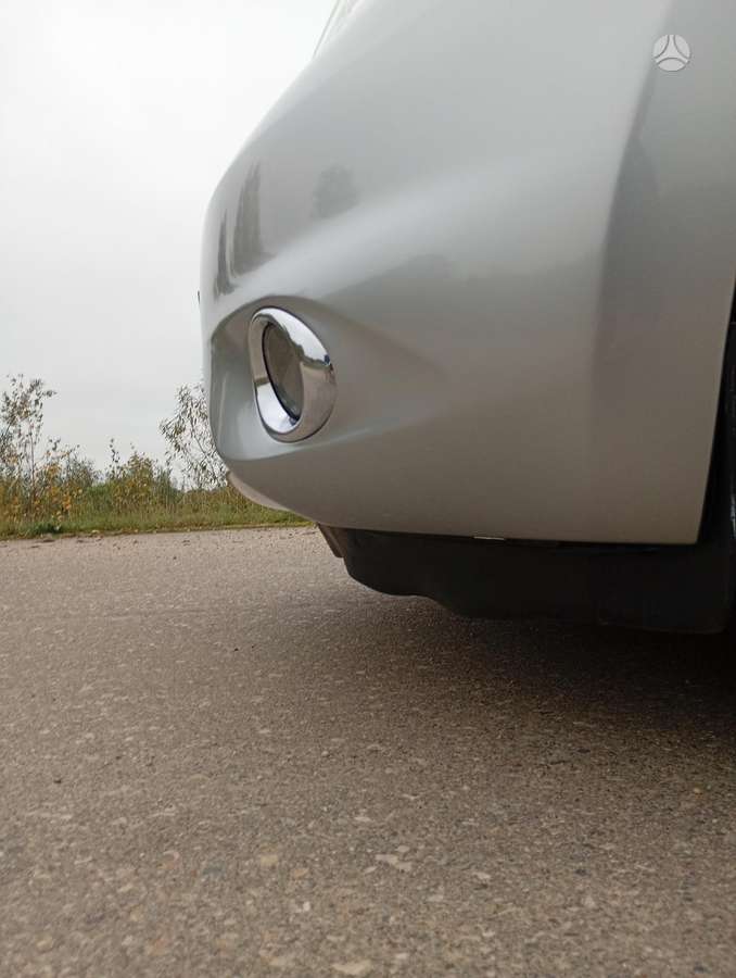 Nissan Note, 1.2 l., Хэтчбек