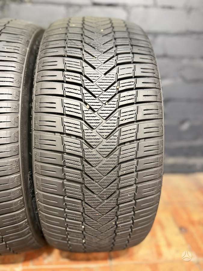 Sunny NC501, universalios 225/40 R19