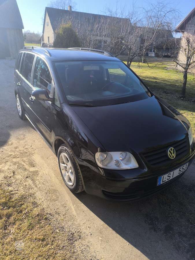 Volkswagen Touran