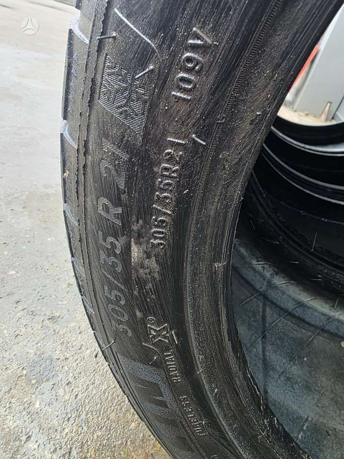 Michelin, winter 305/35 R21