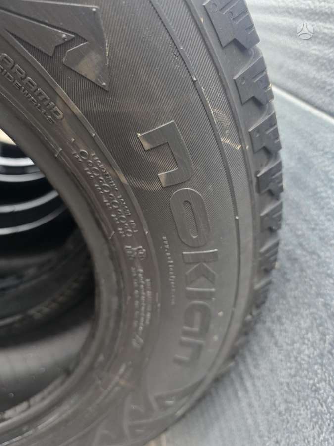 Nokian, winter 215/65 R16