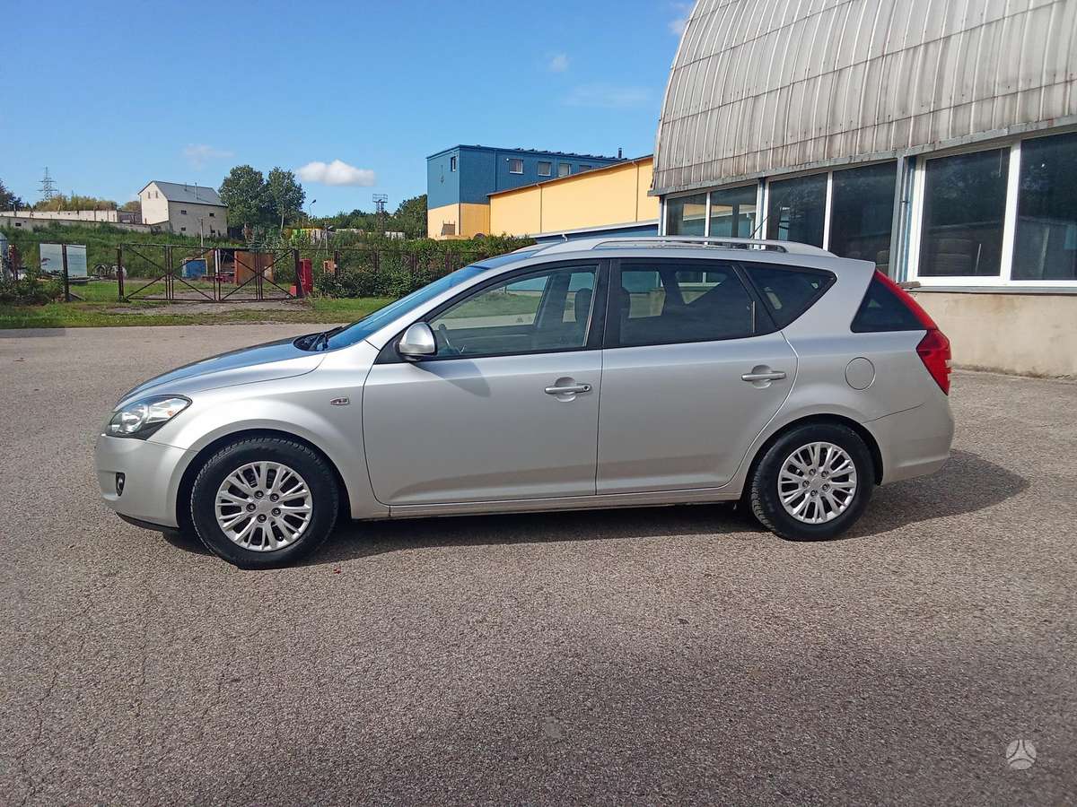 Kia Ceed, 1.6 l., Универсал