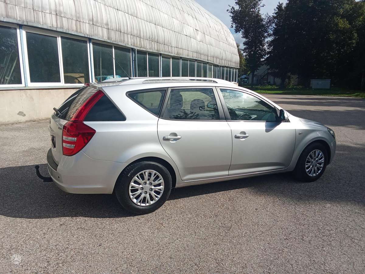 Kia Ceed, 1.6 l., Универсал