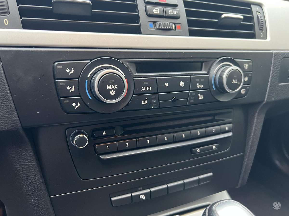 BMW 318, 2.0 l., Седан