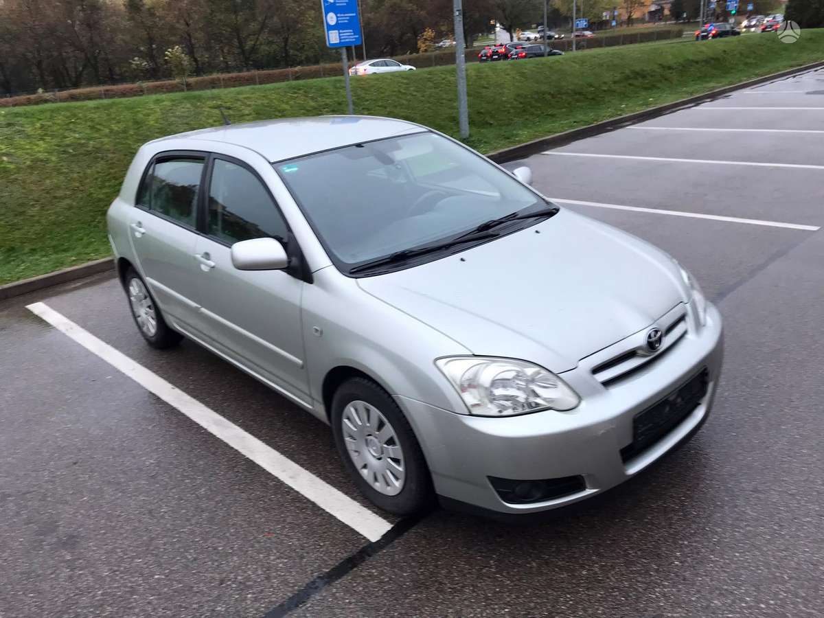 Toyota Corolla, 1.4 l., Хэтчбек