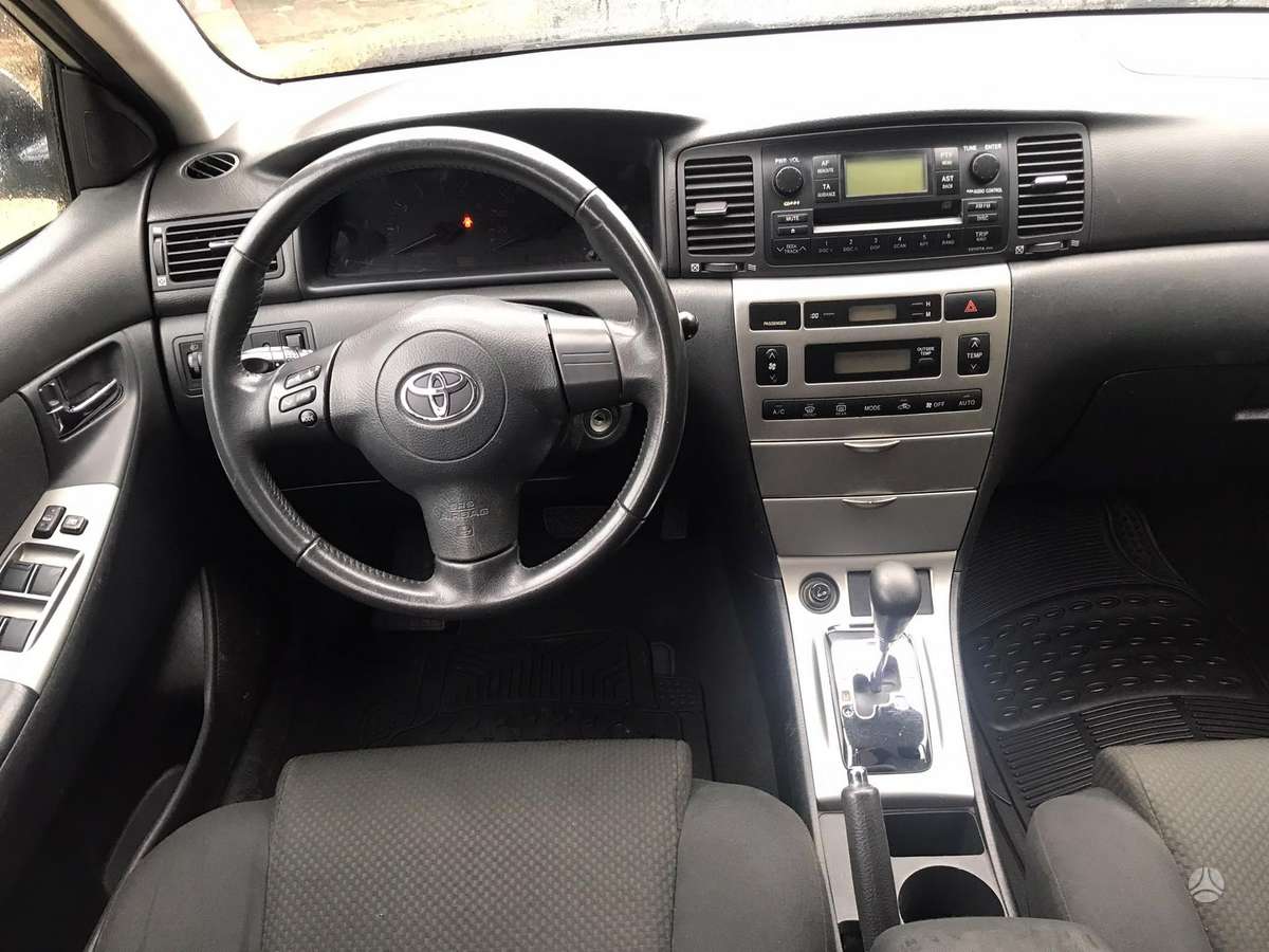Toyota Corolla, 1.4 l., Хэтчбек