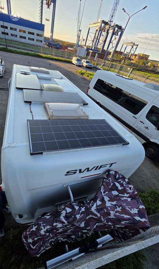 Swift Conqueror 650, prikabinami nameliai