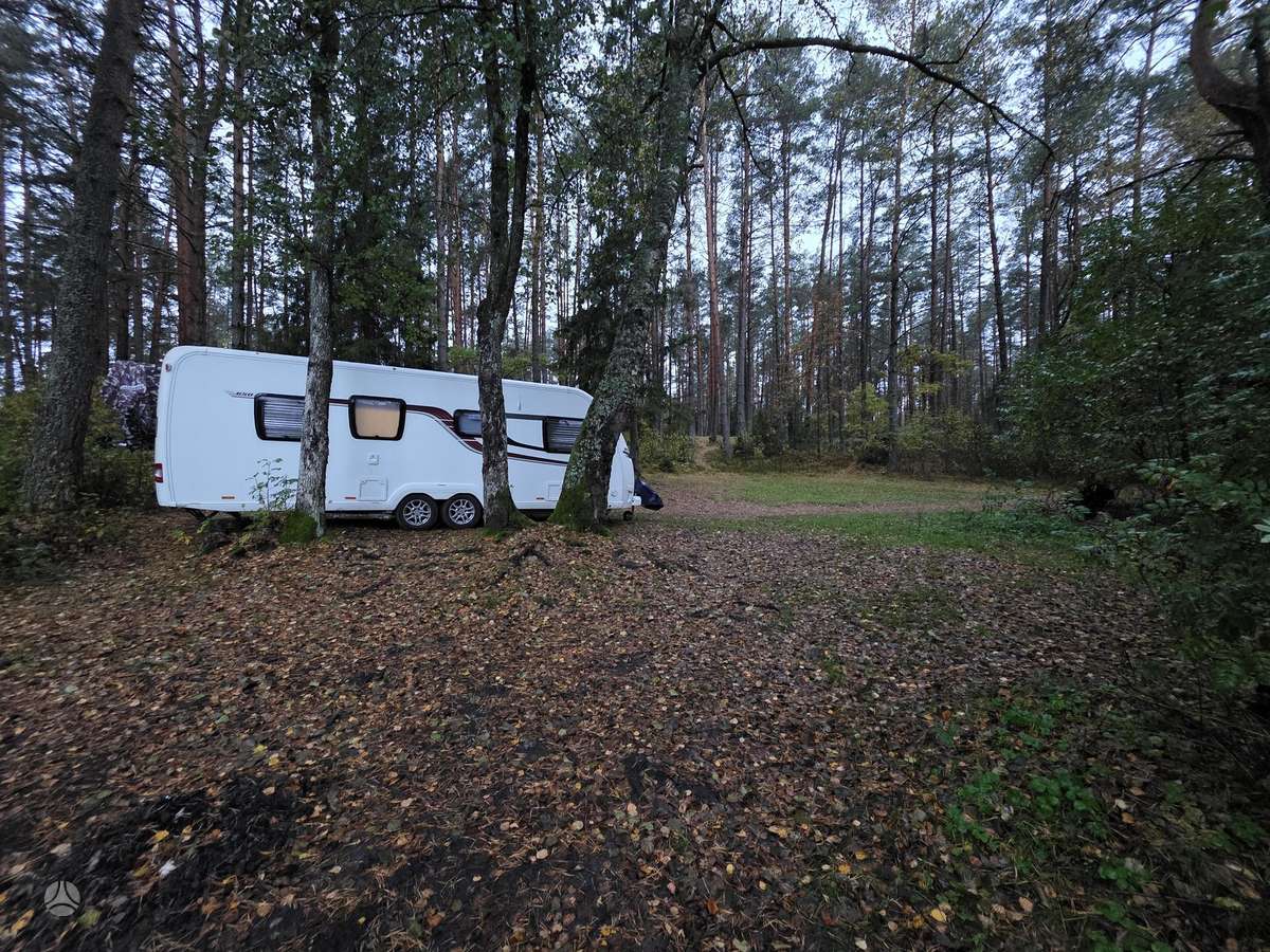 Swift Conqueror 650, prikabinami nameliai