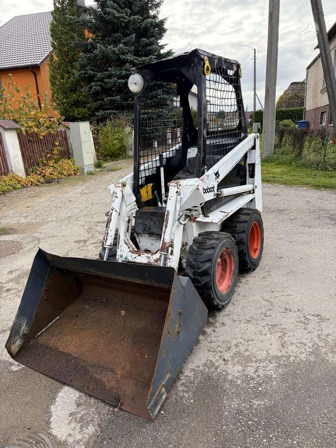 Bobcat 310, mini krautuvai