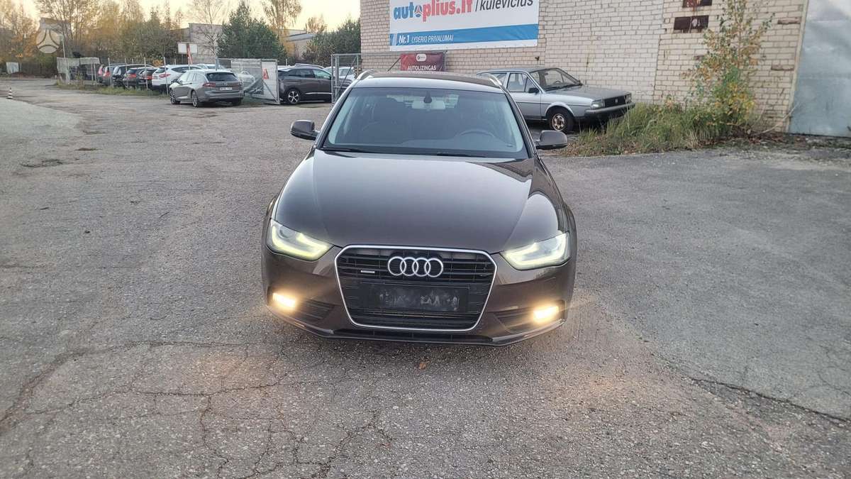 Audi A4, 2.0 l., Универсал
