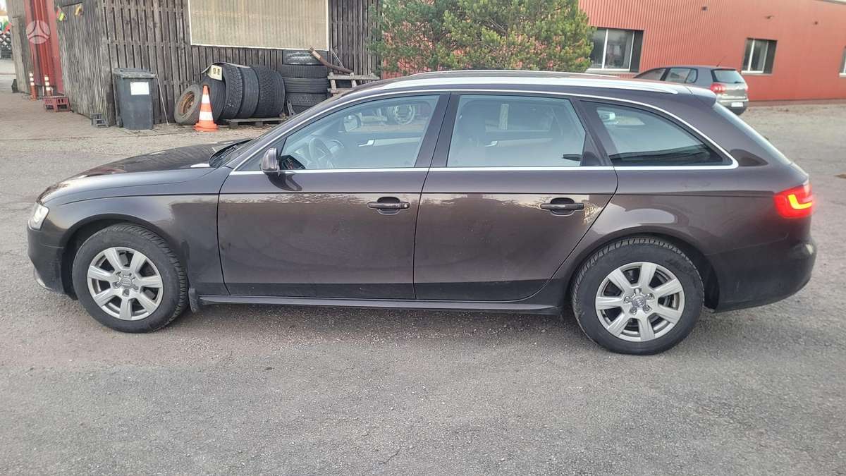 Audi A4, 2.0 l., Универсал