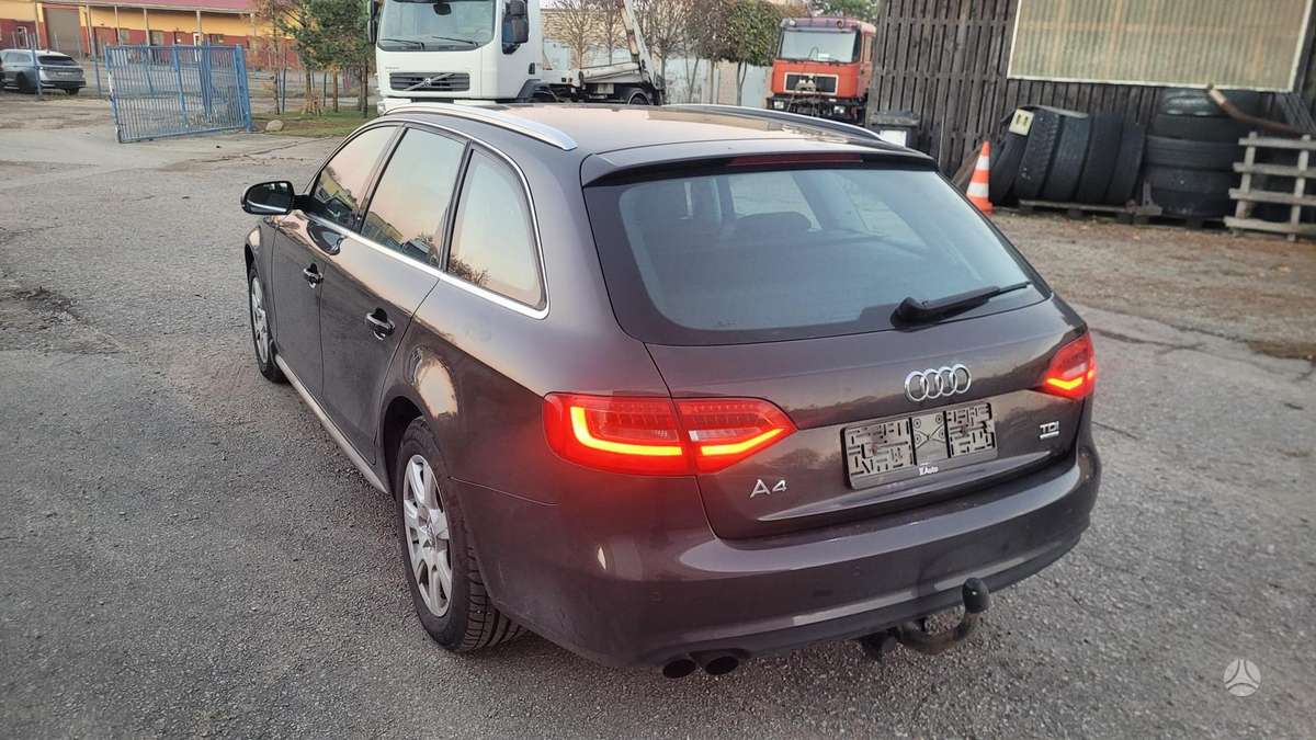 Audi A4, 2.0 l., Универсал