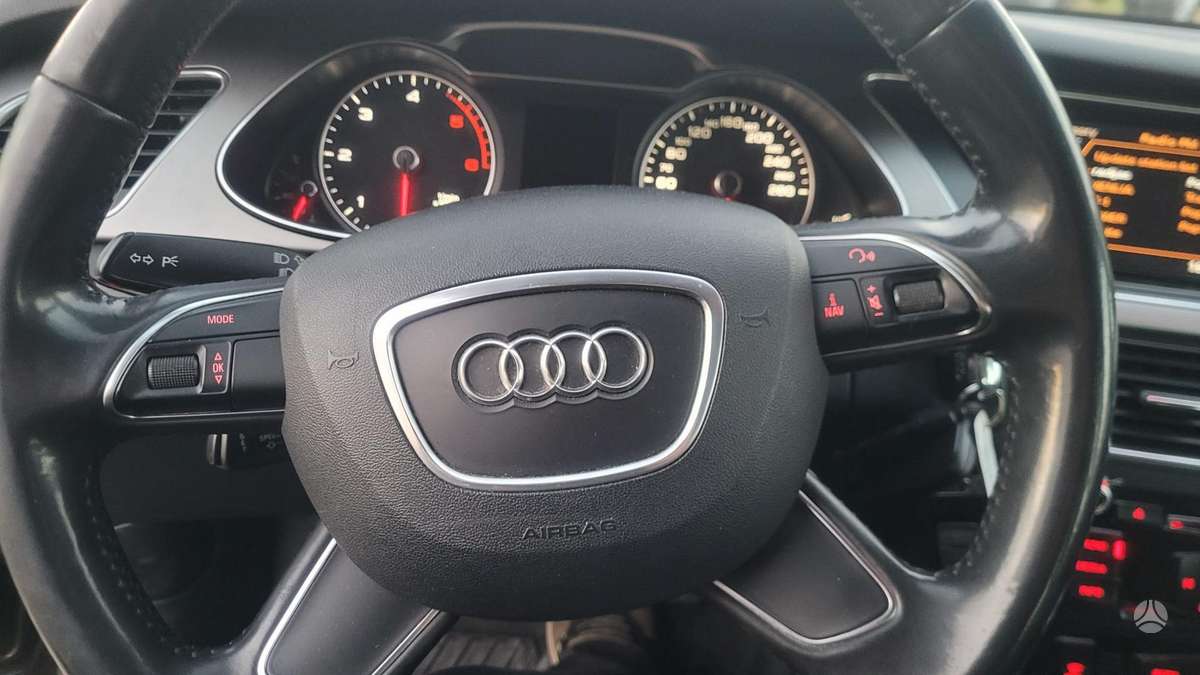 Audi A4, 2.0 l., Универсал