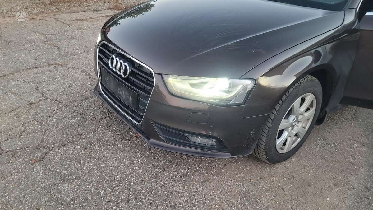 Audi A4, 2.0 l., Универсал