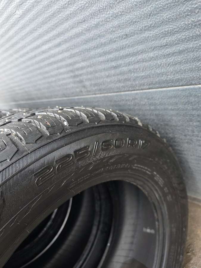 Nokian, winter 225/60 R17