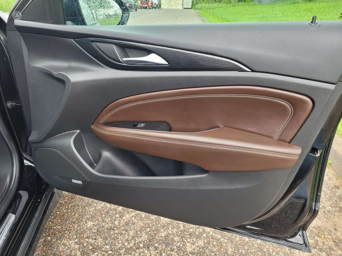 Opel Insignia, 2.0 l., Универсал