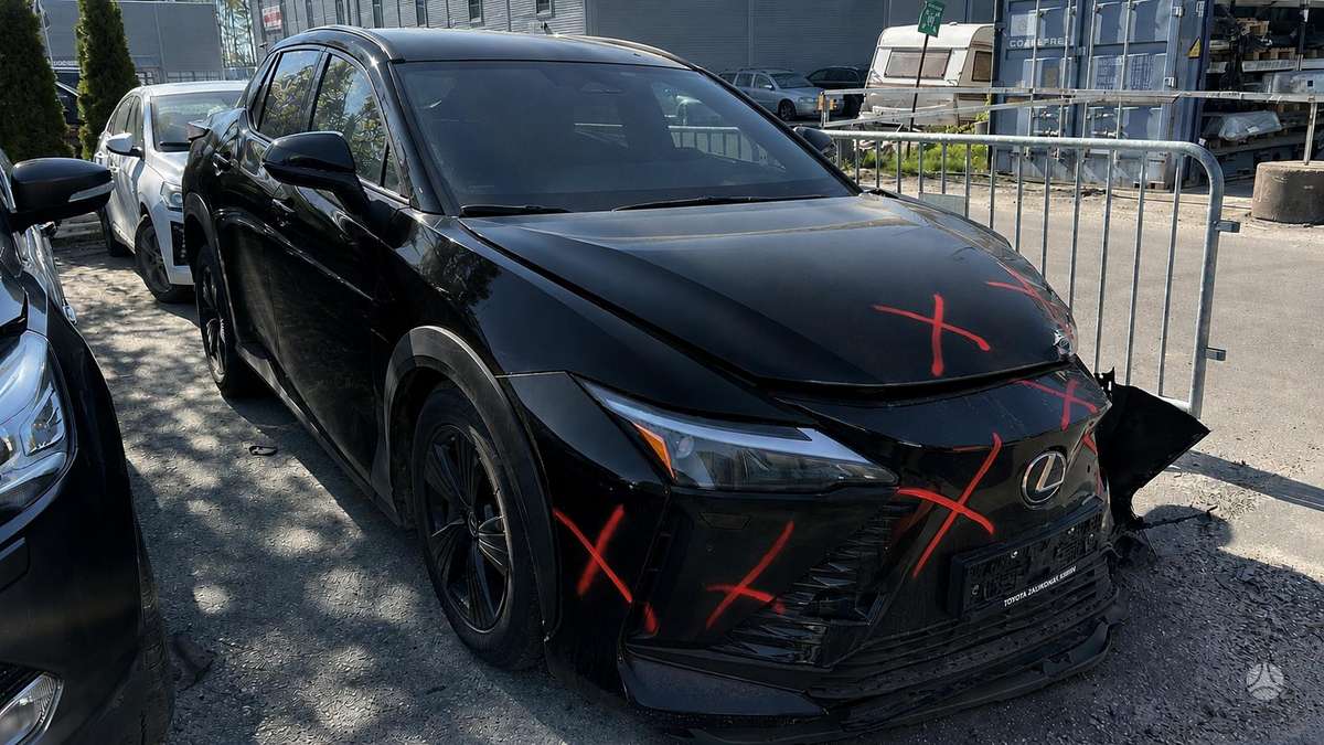 Lexus RZ klasė