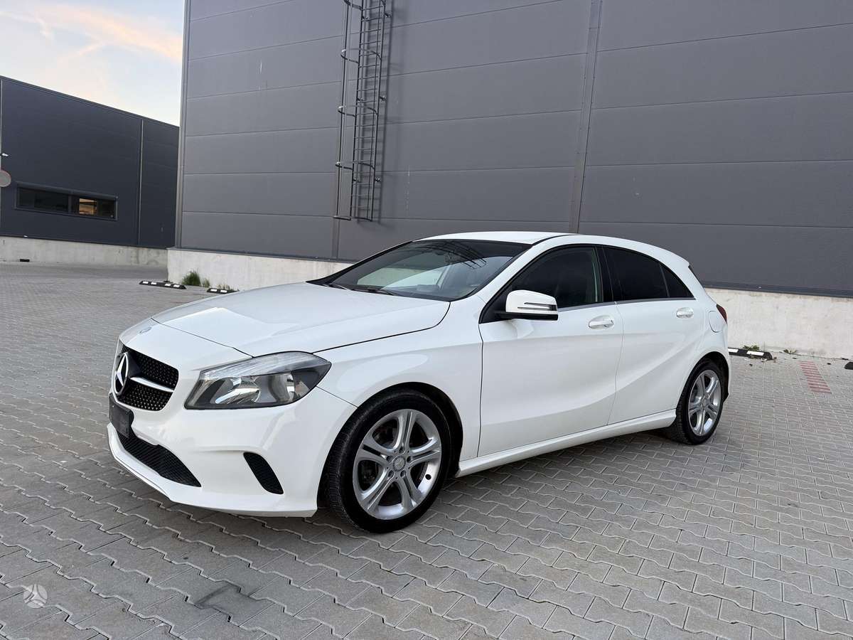 Mercedes-Benz A180